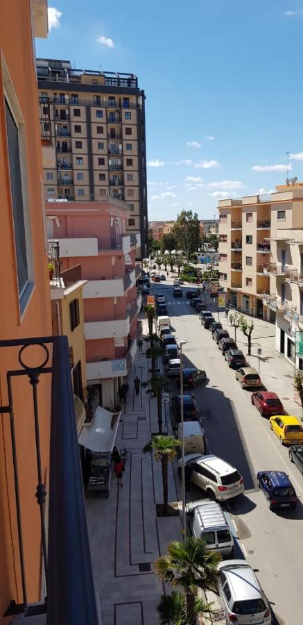 Miniappartamenti da Lello Margherita Di Savoia Bagian luar foto