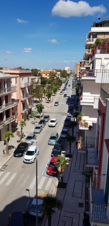 Miniappartamenti da Lello Margherita Di Savoia Bagian luar foto